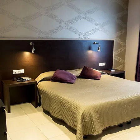 Hotel Pax 3*