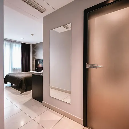 Pax 3* Люксембург