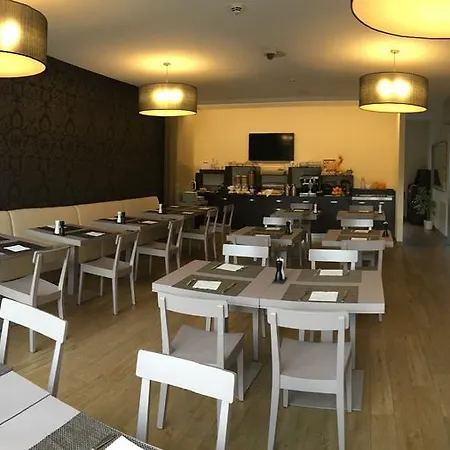 Otel Pax 3*